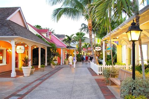 the island store bahamas.